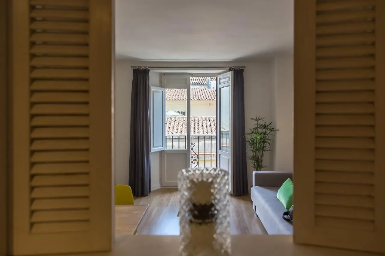 Urbe10 Plaza de la Merced 1 Bedroom Apartment Málaga
